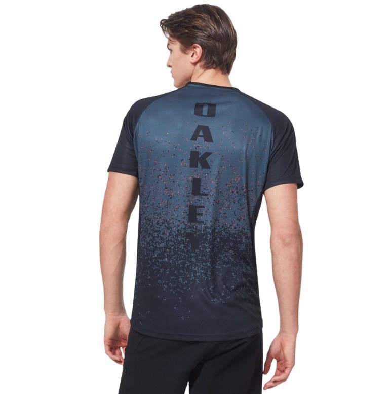 Oakley Mountainbike Ss Tech Tee - Grey Pixel Print Medium Fietsshirt en Jack - Reisartikelen-nl